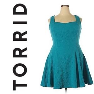 Torrid size 5 Teal dress
